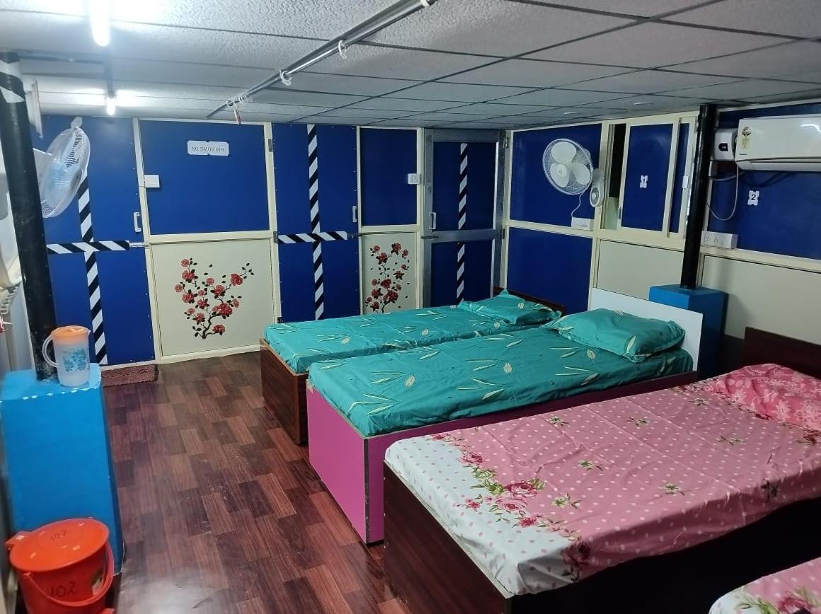 Rajeswari Ac Dormitory For Indian Males Only Порт-Блэр Экстерьер фото